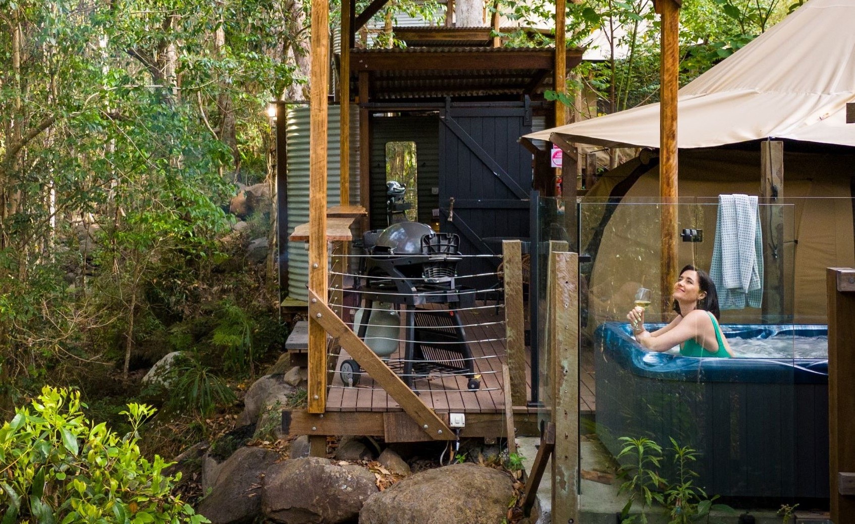 Banner background image (decoration only)